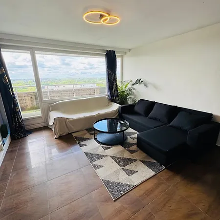 Meuble 92m2 + 2 Terrasses דירה *