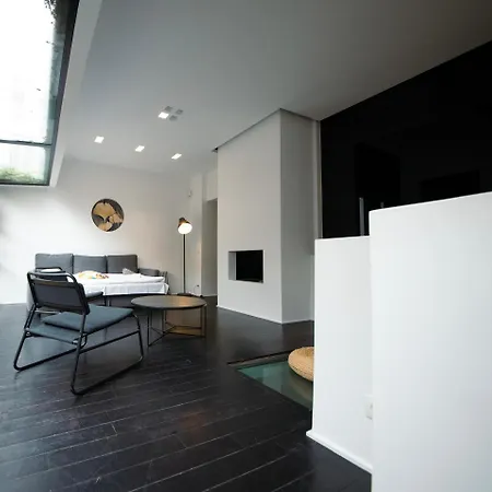 Prestige - Uptown Apartmán