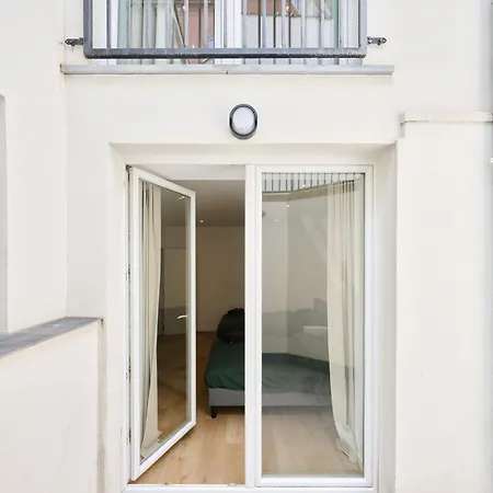 Toison D'or & Sauna بروكسل