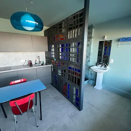 Luxurious Duplex Overlooking Apartment Brüssel