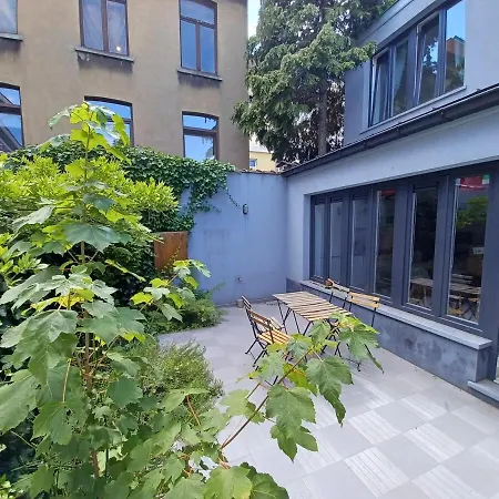 Tiny House Avec Terrasse Privee, 10 Mins Du Centre Apartment *