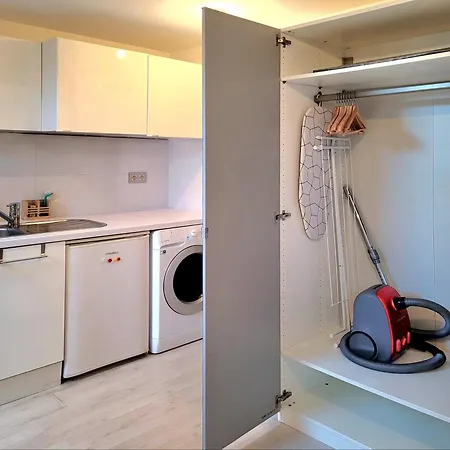 Comfortable Mini Loft In The Heart Of Apartment