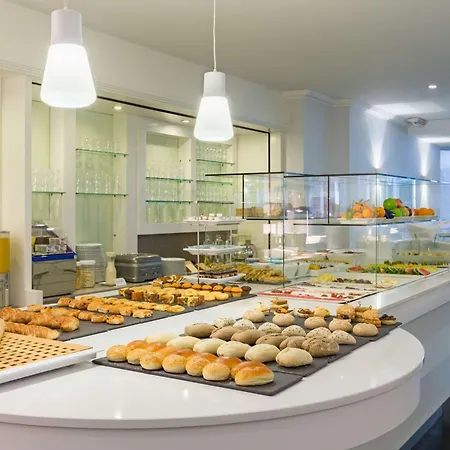 Hotel Nh Grand Place Arenberg 4*