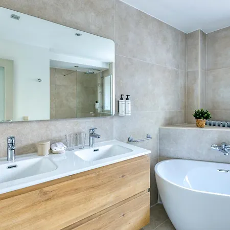 Appartamento Mas Europe By Sweett