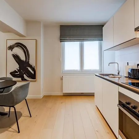 Lejlighed 2br Near Nato & Eu