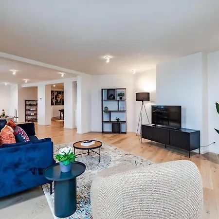 דירה Luxury Penthouse With Panoramic Views 3br