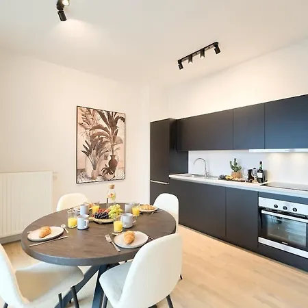 Brand New & Modern 1 Bedroom Lejlighed