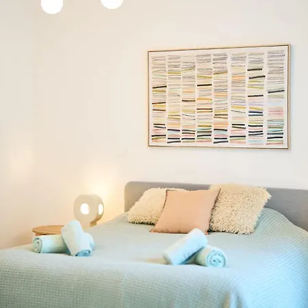 Brand New & Modern 1 Bedroom Lejlighed *