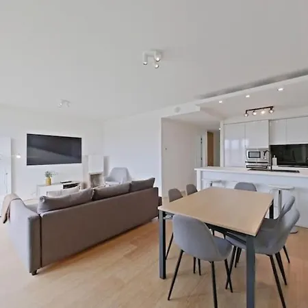 Stylish 2br With Balcony * Brussels