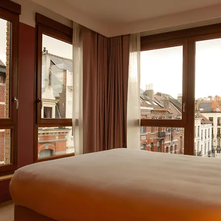 9hotel Chelton Hotel 4*