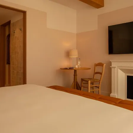 9hotel Chelton Hotel 4*