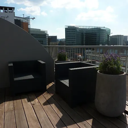 New Charlemagne 호텔 4*