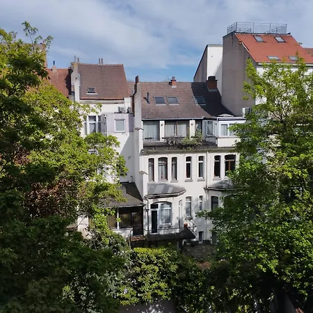 New Charlemagne 호텔