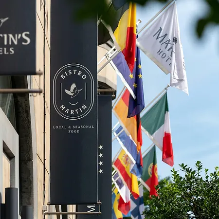 Martin's Eu