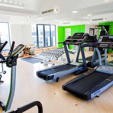 Le Chatelain Hotel 5*