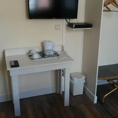 퀸 메리 브뤼셀