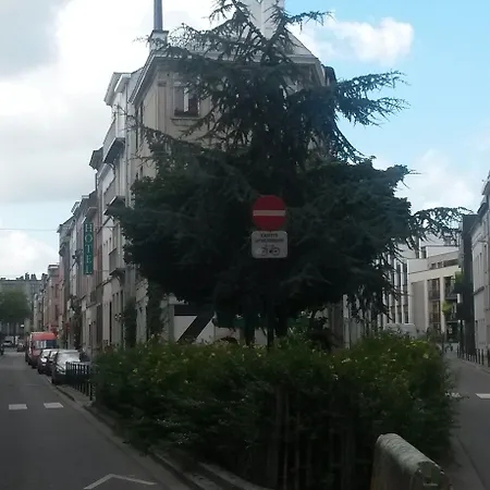 퀸 메리 호텔 3*