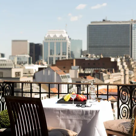 מלון Nh Collection Centre