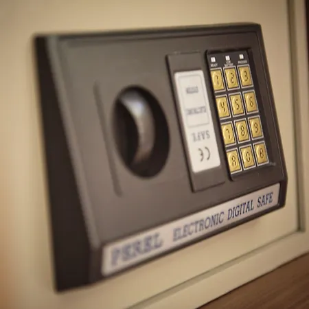 호텔 Schuman By Ihg