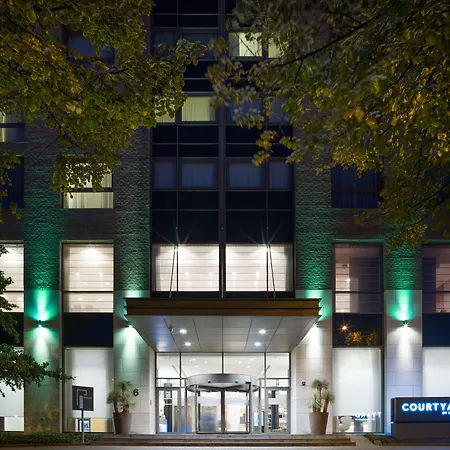 Courtyard By Marriott