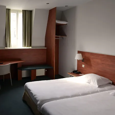 ホテル ドゥ コングレス ブリュッセル