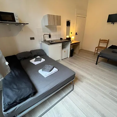 European District Apartahotel