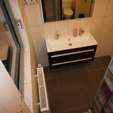 Apartman J And R Brüsszel