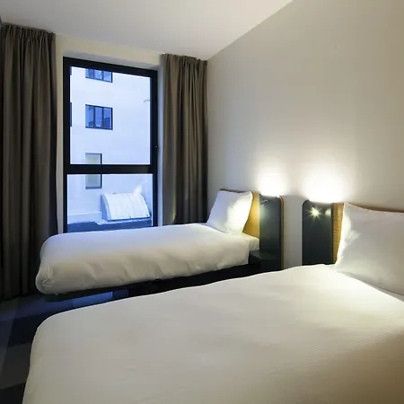 Easyhotel Centre 3* Bruxelles