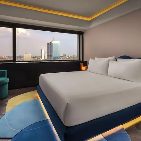 Cardo Brussels, Autograph Collection 4*