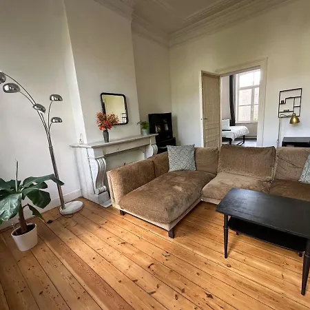 Cosy Near Grande Place Apartament Bruksela
