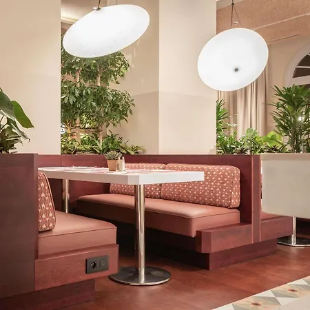 Novotel Off Grand Place