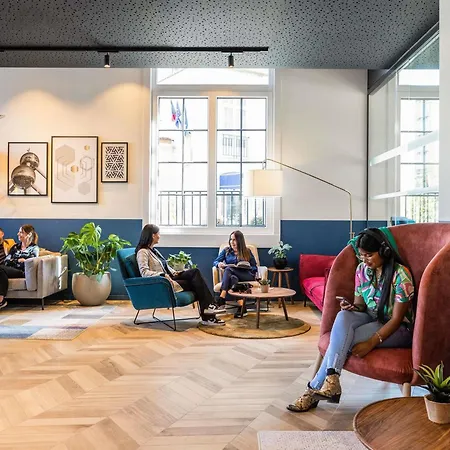 Novotel Off Grand Place 4*