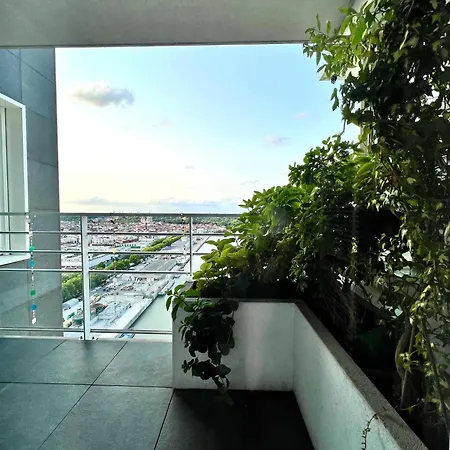 Panzió Luxury Skyline Penthouse In 220 M2 Of Elegance