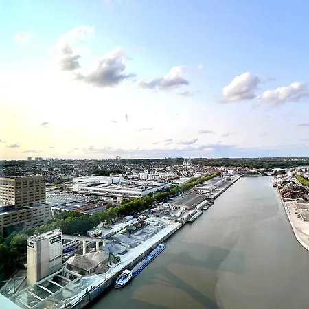 Luxury Skyline Penthouse In 220 M2 Of Elegance 4* Brüsszel