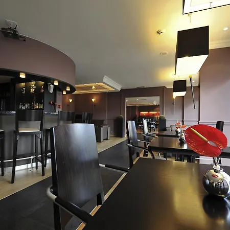 Hotel Mercure Airport 3*