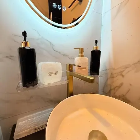 Charming In Апартаменты *