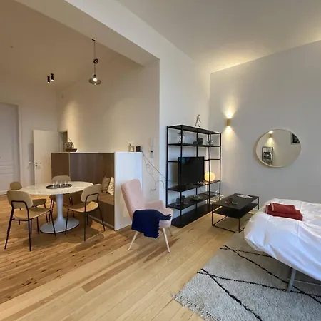 New Center Of Trendy St Gille Brussels