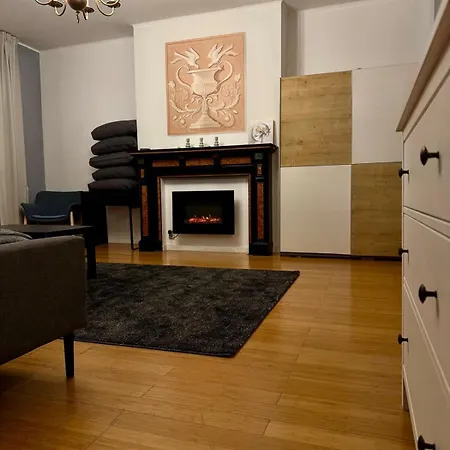 The Cozy Louise Nest *