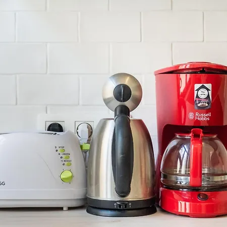 1 Bedroom W Kitchen And Bathroom In Trendy St Gilles * Bruxelles