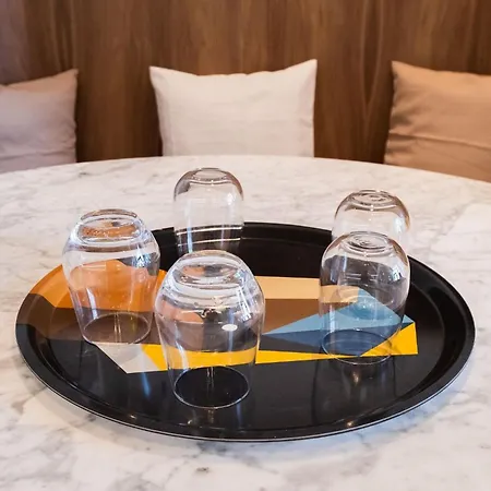 New Center Of Trendy St Gille