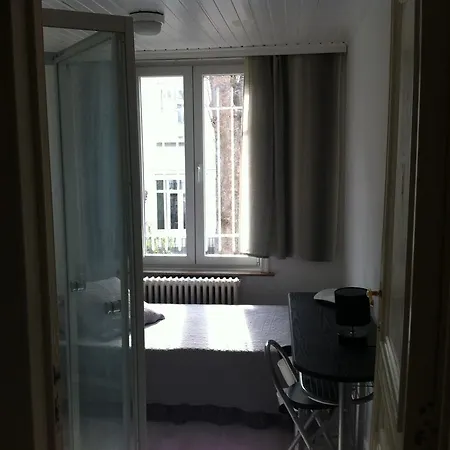 18 Hotel Brussels