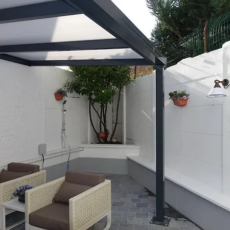 Apartman J And R Brüsszel