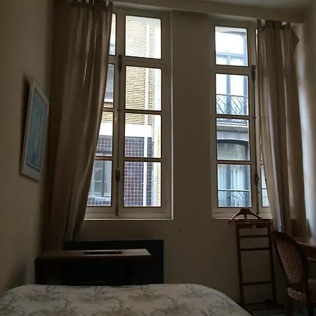 Charming House Close To Grand Place Pensión *