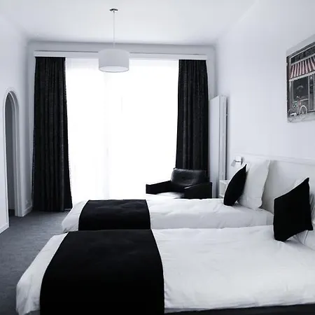 Satellite Hotel