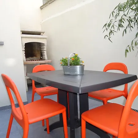 شقة Ixelles Flats