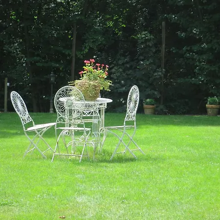 Bed & Breakfast Les Taillis Brussels