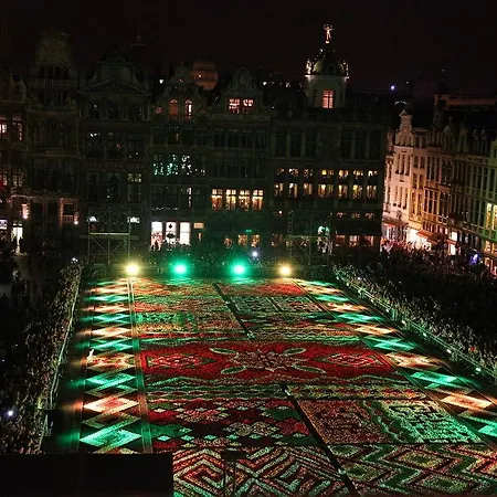 Otel Residence-hotel Le Quinze Grand Place *