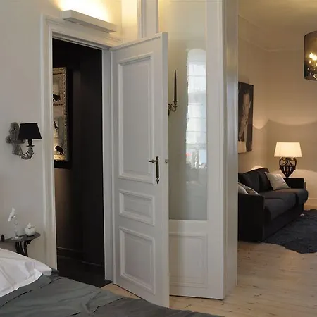 Bed & Breakfast Un Jardin En 4*