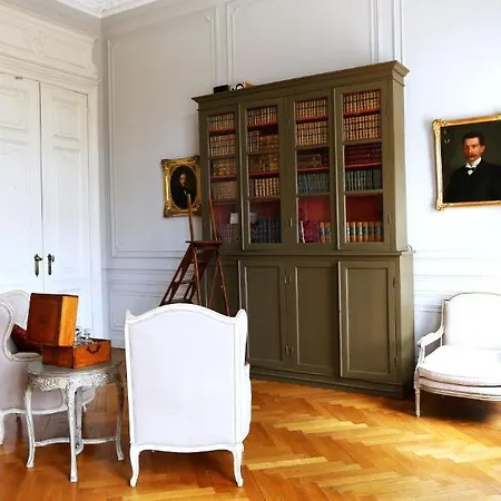 Bed & Breakfast Leopoldine Brussels 3*