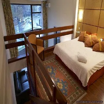 B-aparthotel Montgomery Lägenhetshotell 4*
